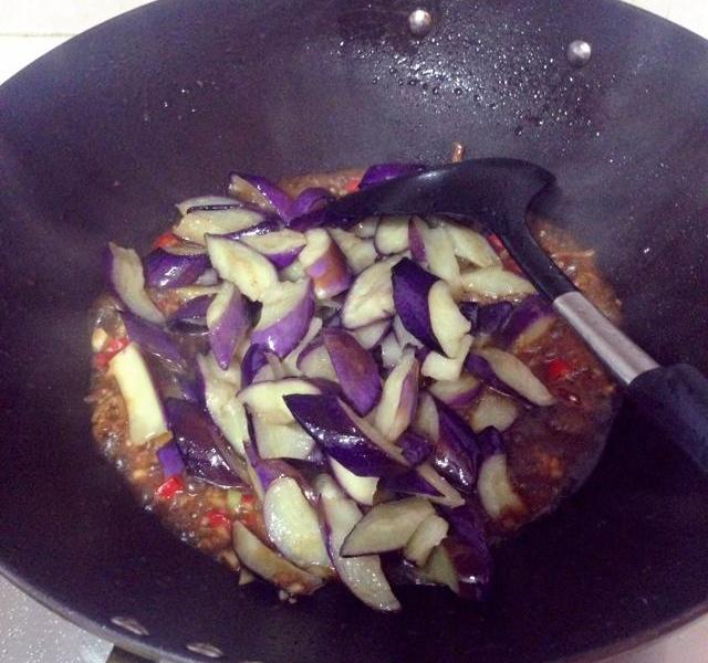 儿时的小吃:唤醒记忆的味道